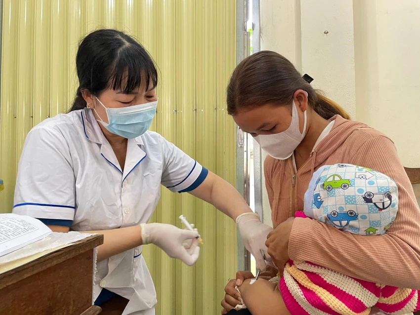 phan-bo-vaccine-tiem-chung-mo-rong phân bổ vaccine tiêm chủng mở rộng