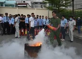 Him Lam Land hướng dẫn cư dân phòng cháy chữa cháy