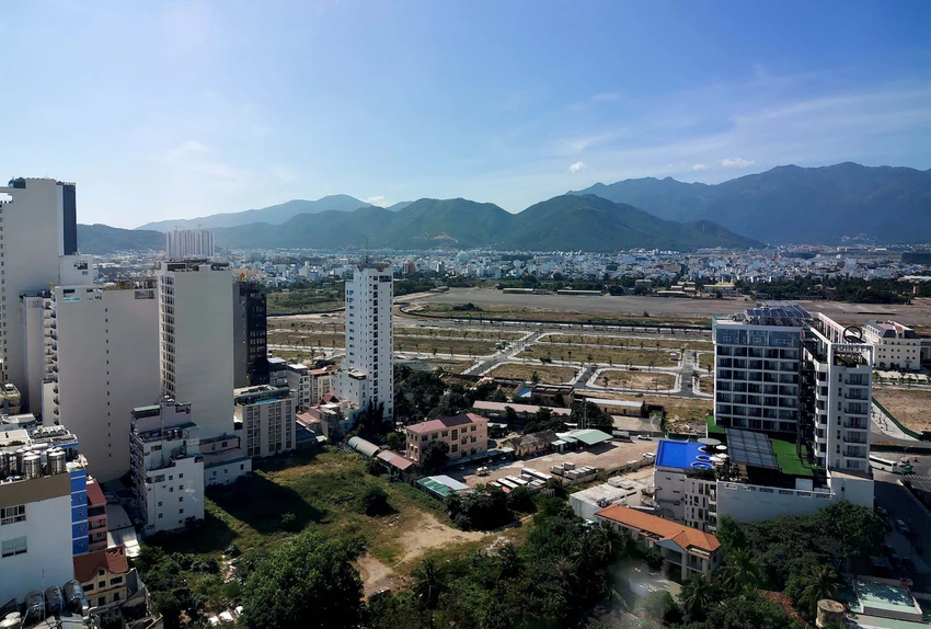 Giá nhà đất Nha Trang bất ngờ quay đầu giảm 30% ảnh 1 Giá nhà đất Nha Trang bất ngờ quay đầu giảm 30% ảnh 1