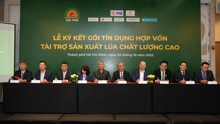 Tập đoàn Lộc Trời, cam kết gói tín dụng sẽ được sử dụng đúng mục đích và đạt hiệu quả cao. Tập đoàn Lộc Trời, cam kết gói tín dụng sẽ được sử dụng đúng mục đích và đạt hiệu quả cao.
