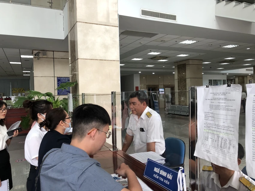 Để tránh tình trạng lừa đảo, người nộp thuế có thể liên hệ cán bộ, công chức đầu mối của Cục Thuế, Chi cục Thuế trên địa bàn.