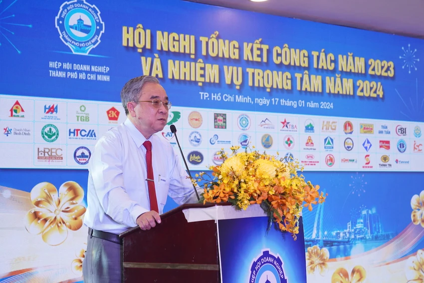 TP.HCM-ong-Hoa.JPEG