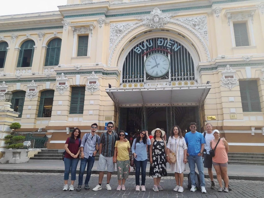 khách quốc tế