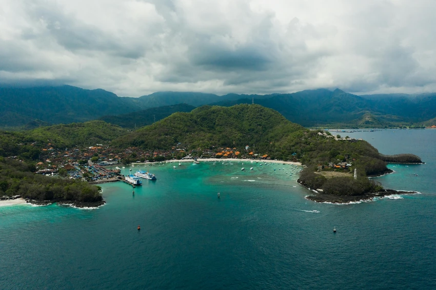 diem-den-tiet-kiem-Padang-Indonesia .jpg