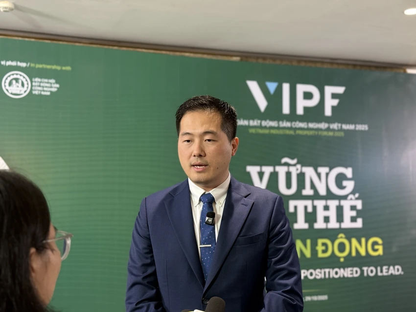 bat-dong-san-cong-nghiep-Vn.jpg
