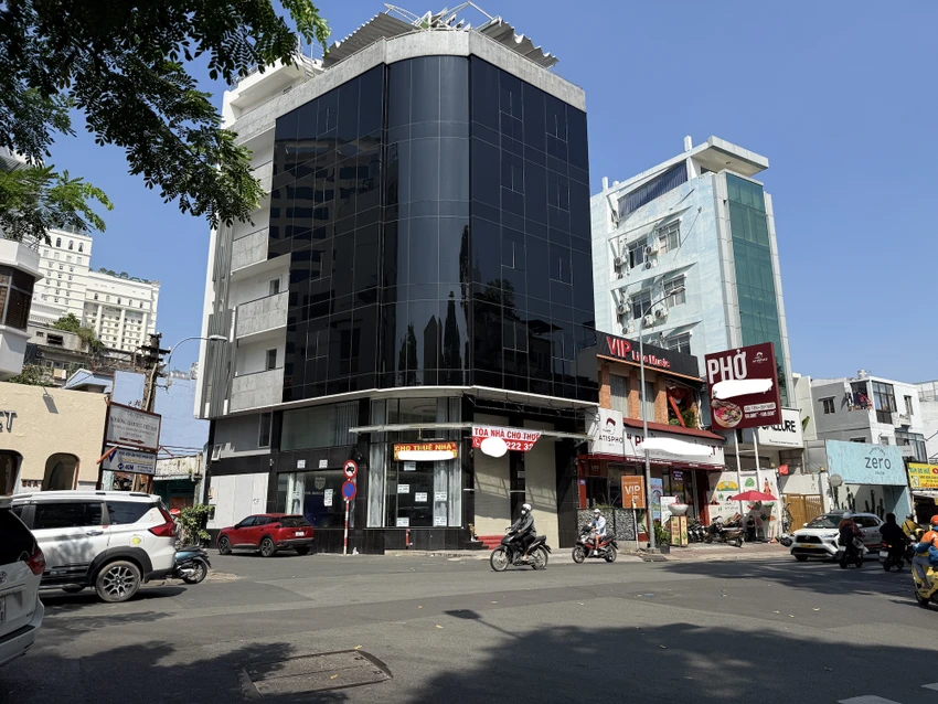 mat-bang-nha-pho-cho-thue-tphcm2.JPG