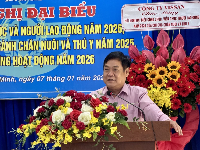 chan-nuoi-va-thu-y-Tphcm-heo-nhap2.jpg