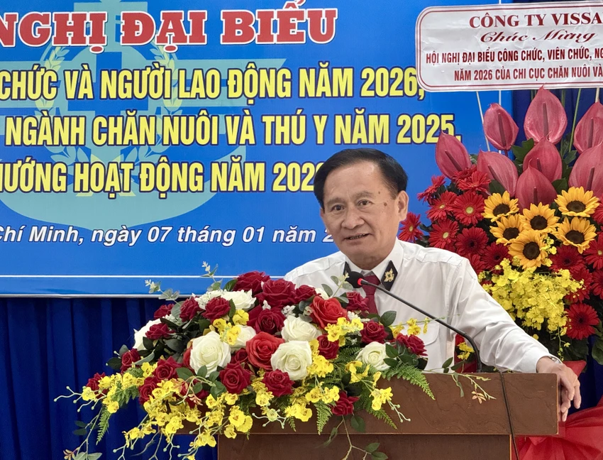chan-nuoi-va-thu-y-Tphcm-heo-nhap3.jpg