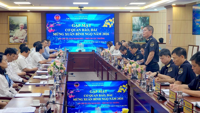 hai-quan-tphcm-thu-ngan-sach-so-hoa-h1.JPG