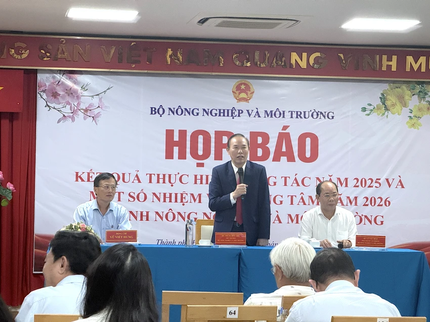 xuat-khau-thieu-von-nong-nghiep-moi-truong2.JPG