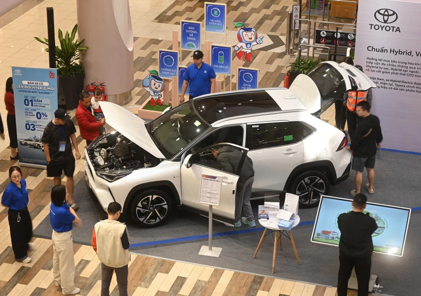 o-to-hybrid-thue-xe-2026-h3.jpg