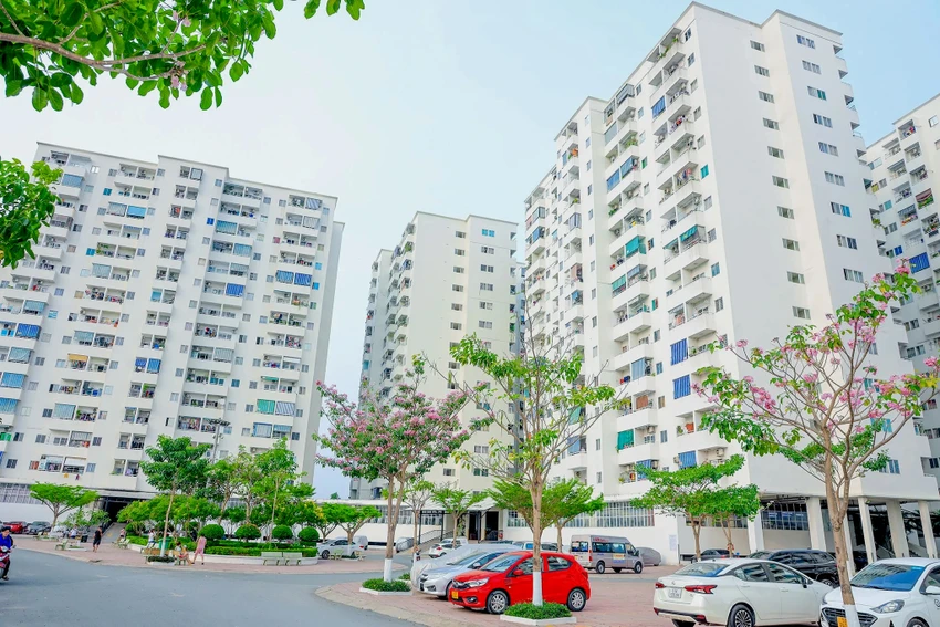 nha-thuong-mai-gia-phu-hop-h13.jpeg