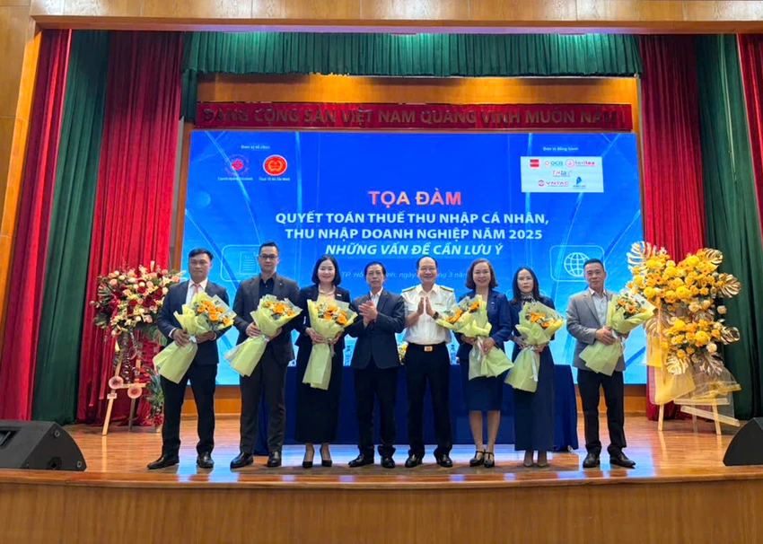 quyet-toan-thue-thue-TNCN-thong-tin-ca-nhan4.JPG