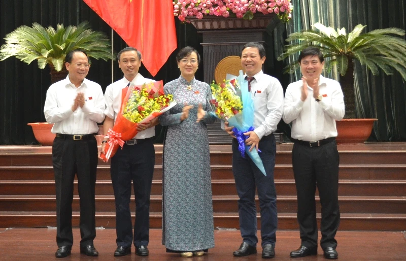 UBND TP.HCM có hai ủy viên mới ảnh 1