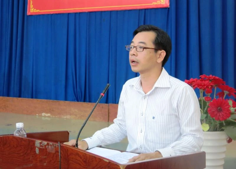 Ông Phạm Minh Mẫn được bầu làm Chủ tịch UBND quận Tân Phú ảnh 1