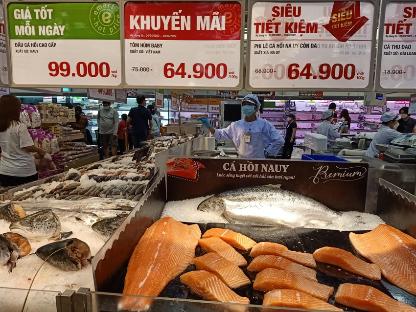 Quy định mới về dư lượng thủy ngân có trong thủy sản dao động từ 0,3 đến 1μg/kg, tùy loại sản phẩm. Ảnh minh họa: NGUYÊN HÀ Quy định mới về dư lượng thủy ngân có trong thủy sản dao động từ 0,3 đến 1μg/kg, tùy loại sản phẩm. Ảnh minh họa: NGUYÊN HÀ