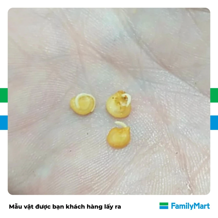 FamilyMart khẳng định: ấu trùng giòi mà khách phản ánh chính là hạt ớt ảnh 3