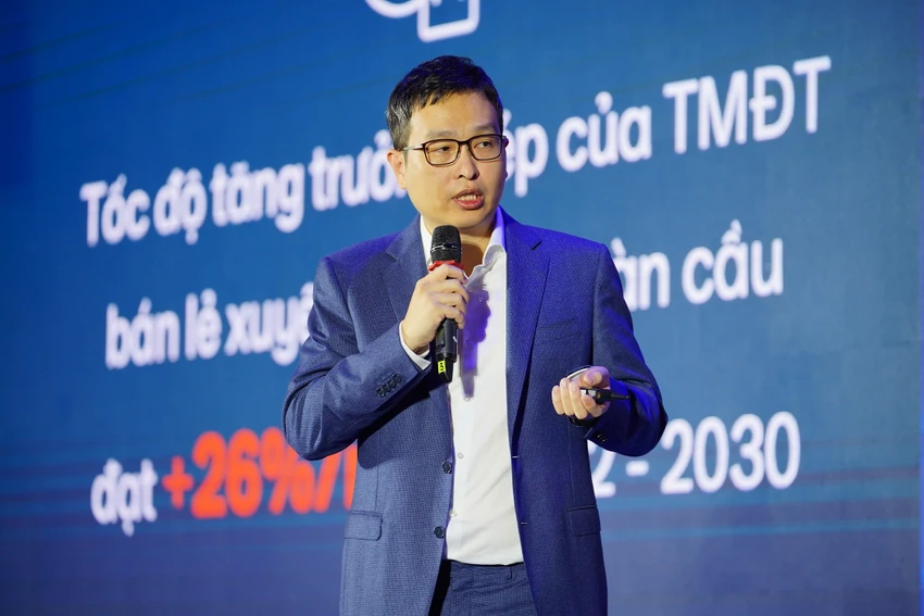 Ông Gijae Seong cho rằng doanh nghiệp Việt cần chú trọng hơn đến nhu cầu của người tiêu dùng tại thị trường mà mình nhắm tới, thay vì tập trung vào việc bán sản phẩm gì cho họ. Ảnh: THU HÀ Ông Gijae Seong cho rằng doanh nghiệp Việt cần chú trọng hơn đến nhu cầu của người tiêu dùng tại thị trường mà mình nhắm tới, thay vì tập trung vào việc bán sản phẩm gì cho họ. Ảnh: THU HÀ