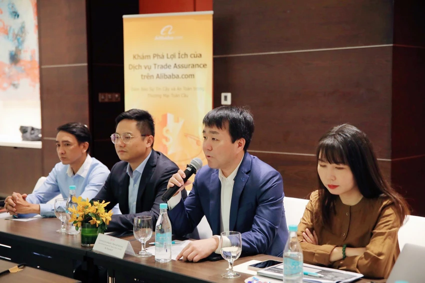 xuất khẩu trực tuyến