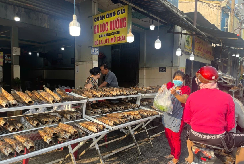 cá lóc nướng