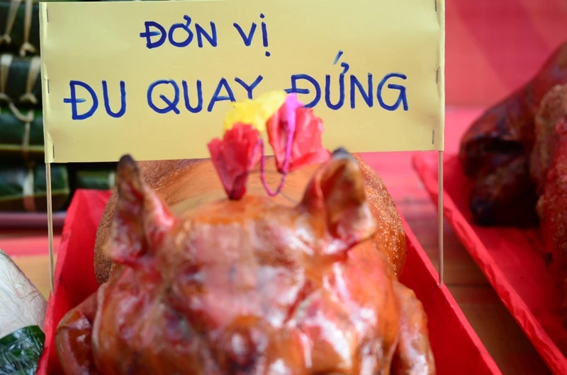 Bí thư Đinh La Thăng dâng hương tưởng niệm các vua Hùng ảnh 20 Bí thư Đinh La Thăng dâng hương tưởng niệm các vua Hùng ảnh 20