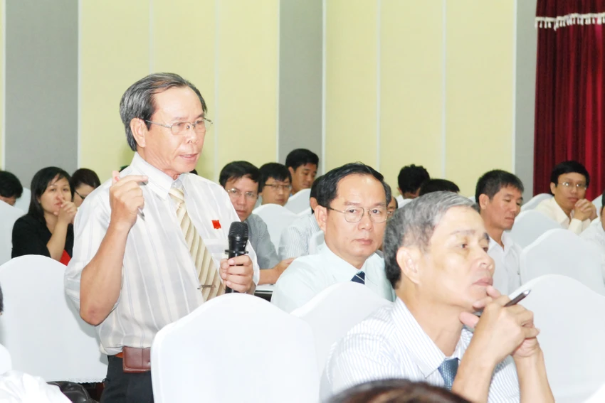 Hòn Cau làm 'nóng' kỳ họp HĐND Bình Thuận ảnh 1 Hòn Cau làm 'nóng' kỳ họp HĐND Bình Thuận ảnh 1