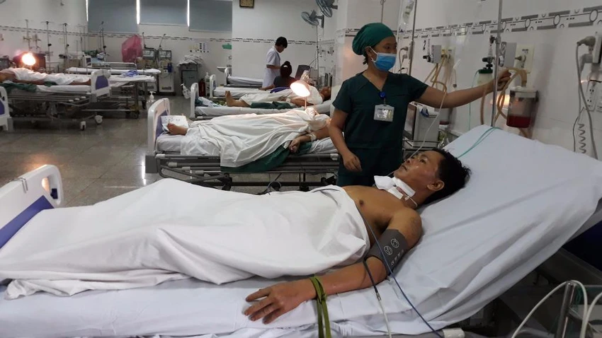 Báo công an là giết vợ rồi quay về nhà tự sát ảnh 1
