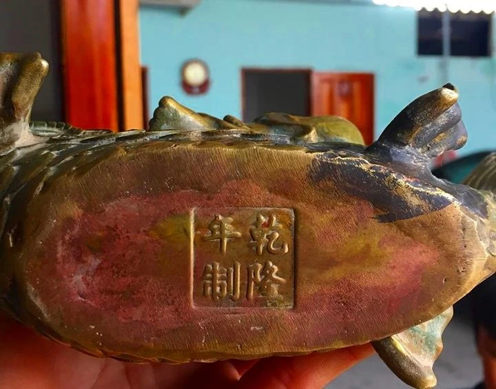 Đào ao bất ngờ phát hiện 'kho báu' gần núi Tàu ảnh 6 Đào ao bất ngờ phát hiện 'kho báu' gần núi Tàu ảnh 6