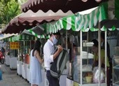 Ngày đầu nới lỏng giãn cách xã hội: Vui nhưng không chủ quan