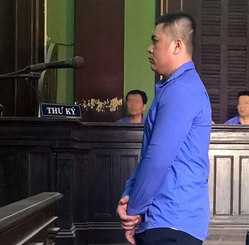 Giang hồ 'số má' Bến xe Miền Đông tự tử trong trại Z30D ảnh 2 Giang hồ 'số má' Bến xe Miền Đông tự tử trong trại Z30D ảnh 2
