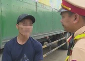 Tài xế xe thư báo khai dùng ma túy đá để 'đỡ buồn ngủ'