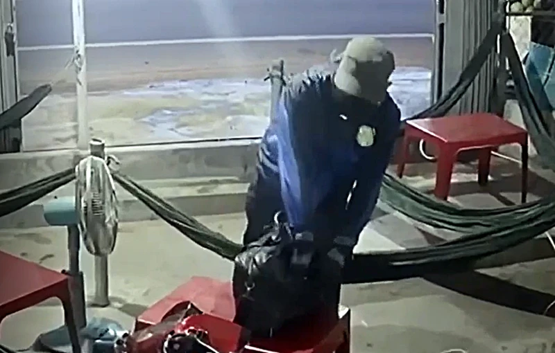Hành trình vượt 1.500km của tên cướp đặc biệt nguy hiểm ảnh 2 Hành trình vượt 1.500km của tên cướp đặc biệt nguy hiểm ảnh 2