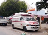Xe cấp cứu hú còi đòi nợ, cả chung cư tưởng bị cách ly