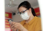 Gửi 2 con cho ông ngoại, vợ chồng BS đi chống dịch COVID-19