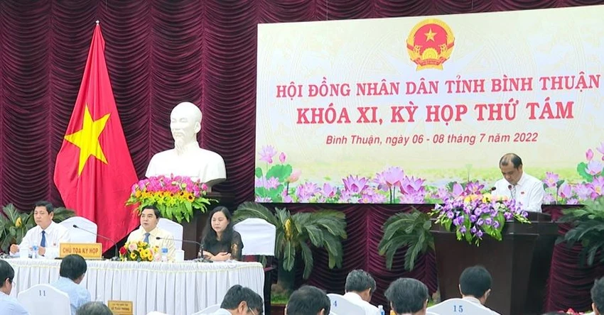 Ông Trần Nguyên Lộc phát biểu tại Kỳ họp HĐND. Ảnh: PN Ông Trần Nguyên Lộc phát biểu tại Kỳ họp HĐND. Ảnh: PN