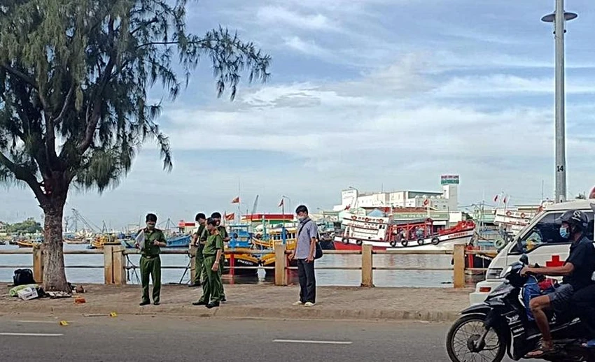Cơ quan điều tra khám nghiệm hiện trường. Cơ quan điều tra khám nghiệm hiện trường.