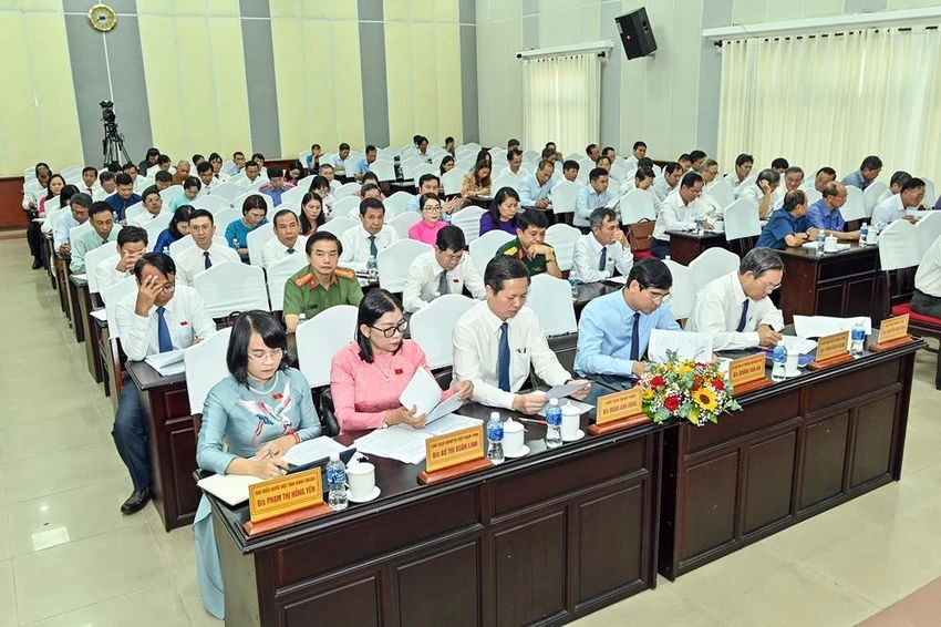 Quang cảnh kỳ họp thứ 12 HĐND tỉnh Bình Thuận. Ảnh ĐH hop-hđnd-binh-thuan-2022