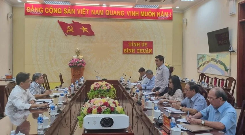 UBKT Trung ương làm việc với Thường trực Tỉnh ủy và UBKT Bình Thuận. Ảnh UBKT. UBKT Trung ương làm việc với Thường trực Tỉnh ủy và UBKT Bình Thuận. Ảnh UBKT.