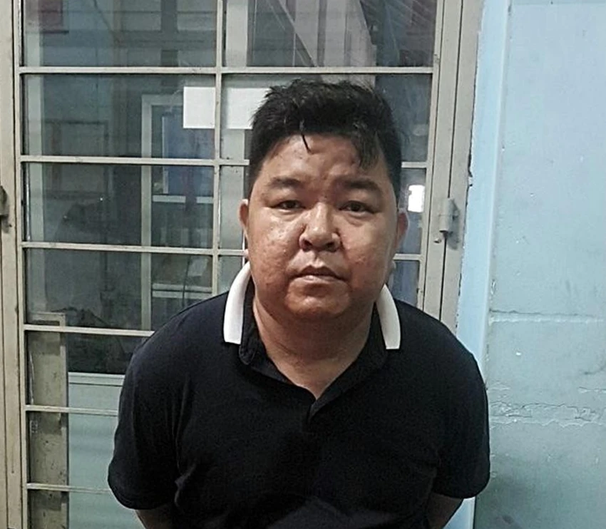 "Đại gia" Thái lúc vừa bị bắt. "Đại gia" Thái lúc vừa bị bắt.