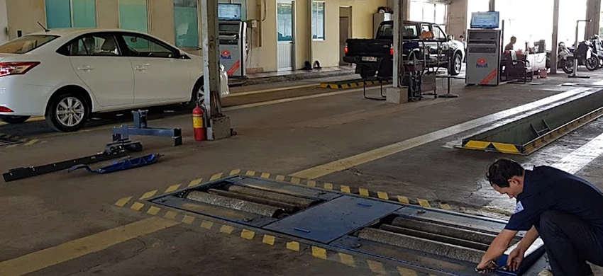 Các trung tâm đăng kiểm chủ động cho đăng ký lịch kiểm định để tránh ùn tắc giao thông. Ảnh: PĐ. Các trung tâm đăng kiểm chủ động cho đăng ký lịch kiểm định để tránh ùn tắc giao thông. Ảnh: PĐ.