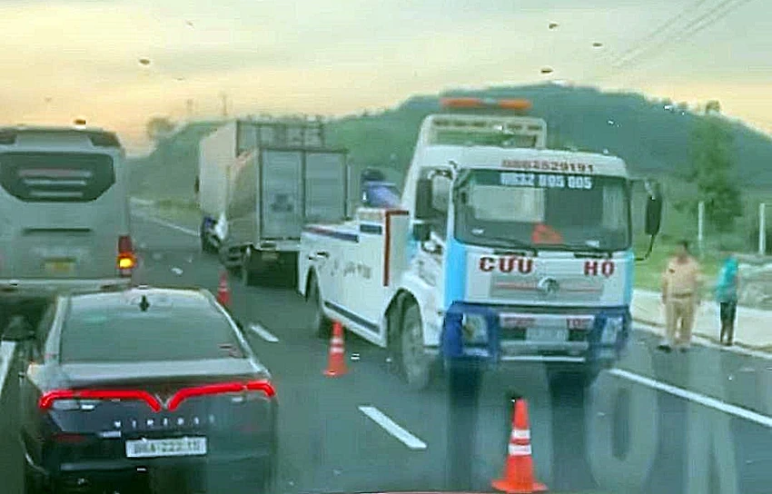 Hiện trường vụ tai nạn. Ảnh: Cắt từ camera Hiện trường vụ tai nạn. Ảnh: Cắt từ camera