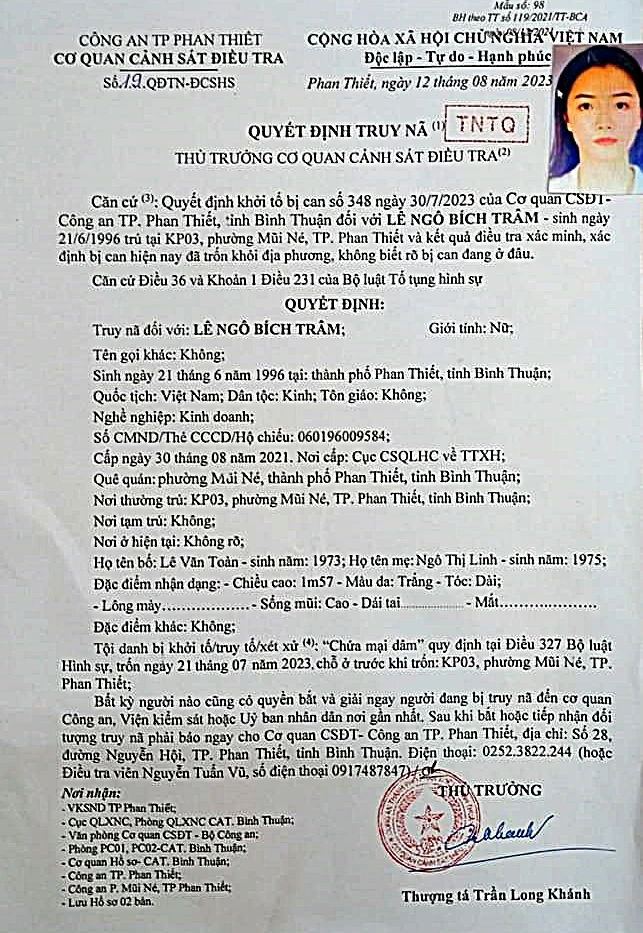 Quyết định truy nã Lê Ngô Bích Trâm. Quyết định truy nã Lê Ngô Bích Trâm.
