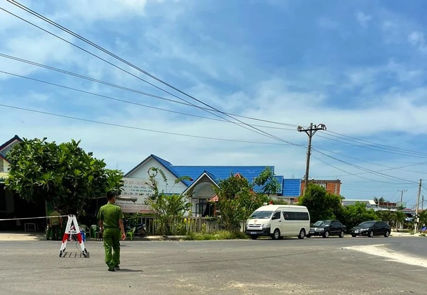 Hiện trường nơi xảy ra vụ hỗn chiến. Ảnh: PĐ Hiện trường nơi xảy ra vụ hỗn chiến. Ảnh: PĐ