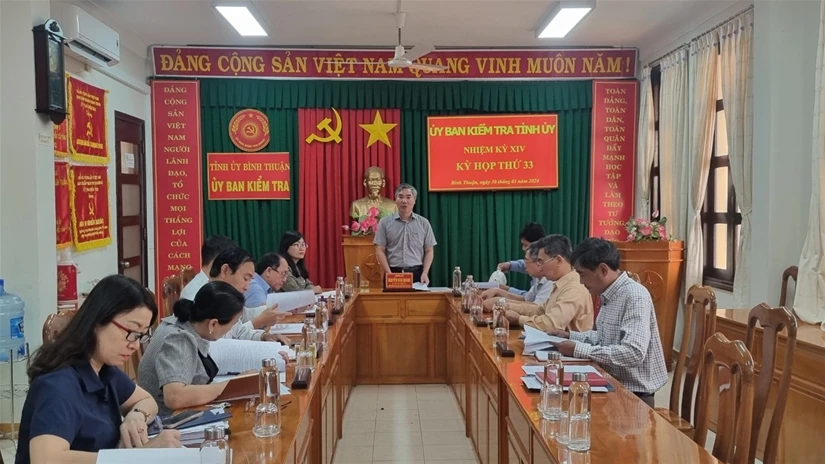tỉnh ủy