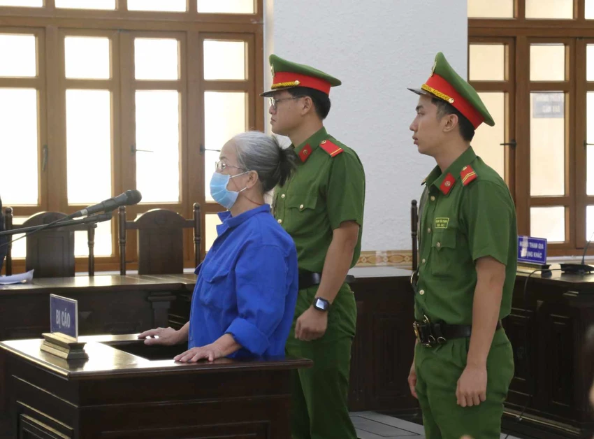 huê hụi