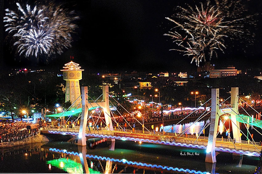 bắn pháo hoa