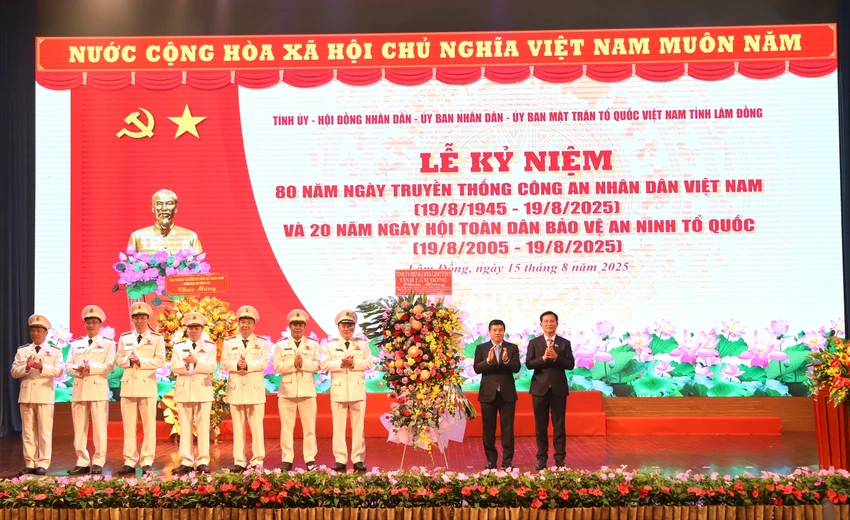 cong-an-tinh (2).JPG