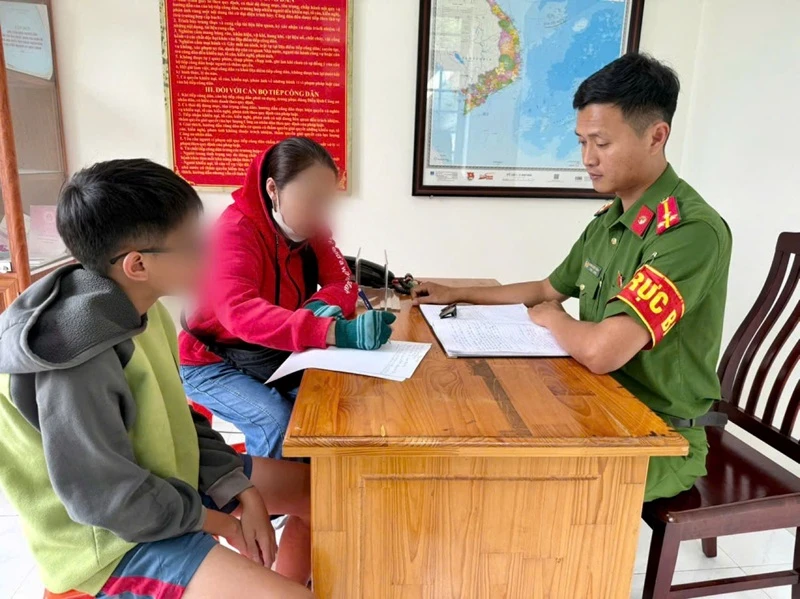 cong-an-phuong-2-bao-loc (1).jpg