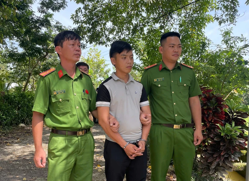 cướp giật tài sản