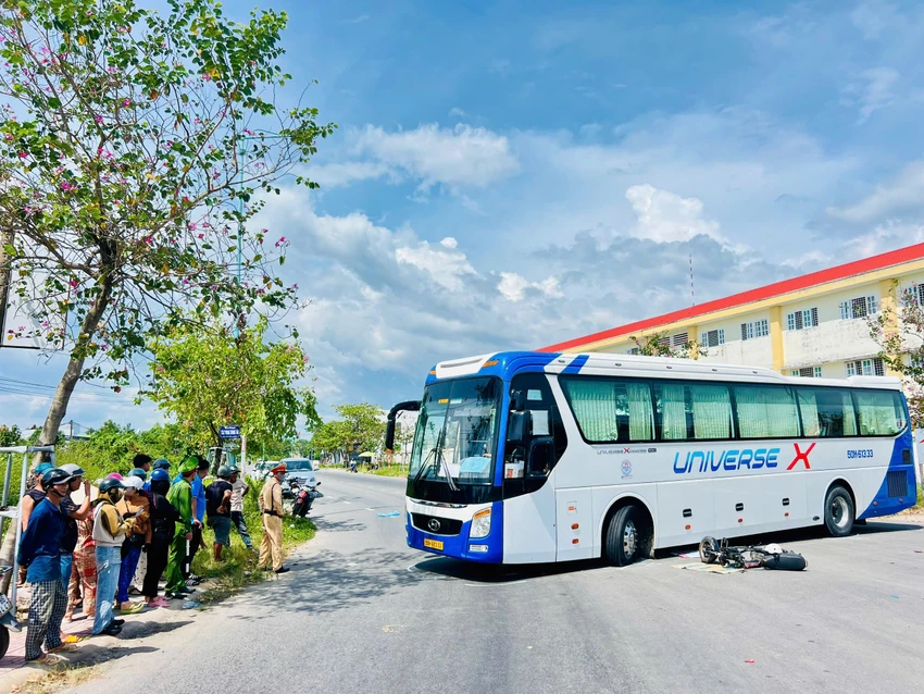 nữ học sinh